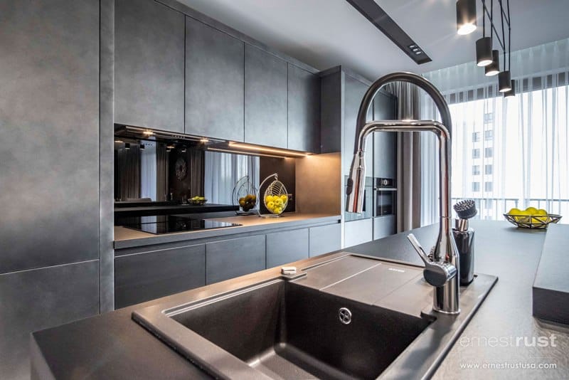 European kitchen cabinets